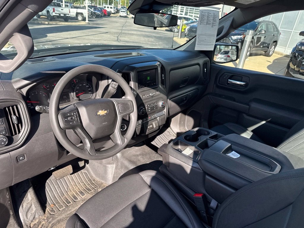 2025 Chevrolet Silverado 1500 WT