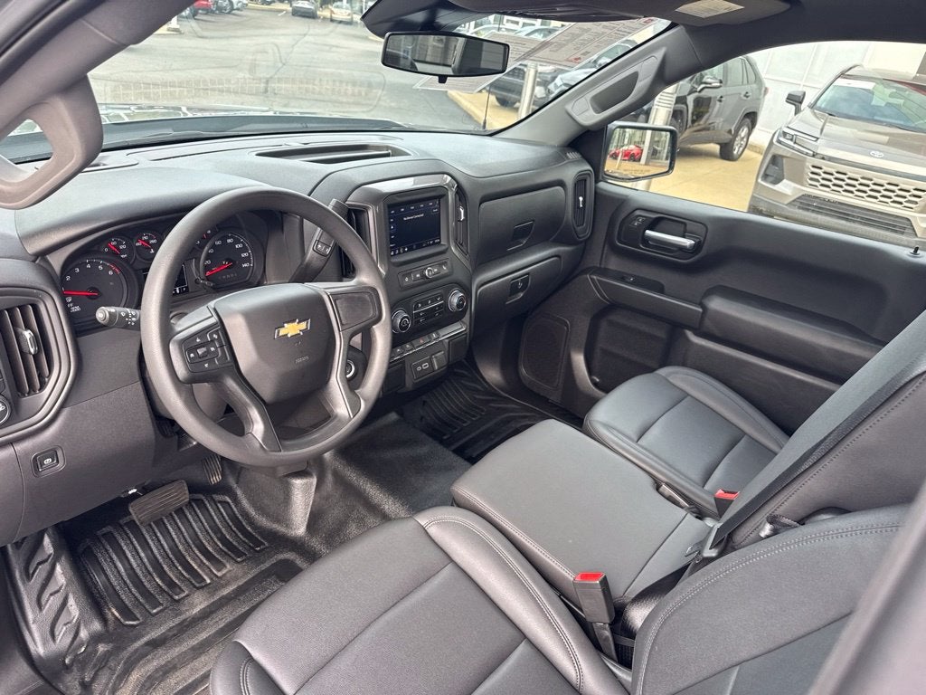 2025 Chevrolet Silverado 1500 WT
