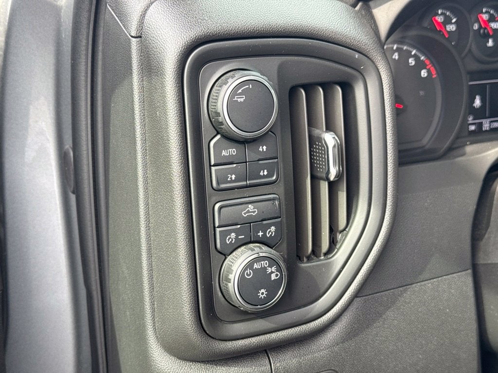 2025 Chevrolet Silverado 1500 WT