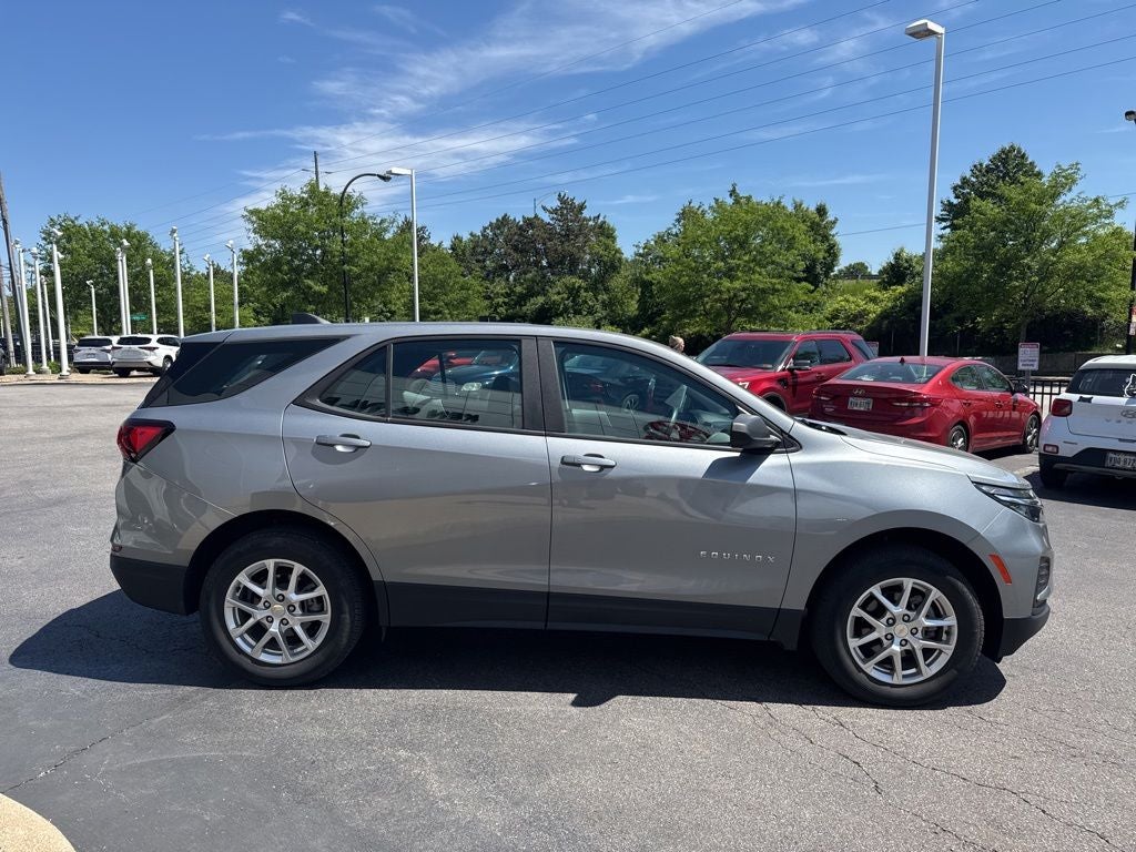 2023 Chevrolet Equinox LS