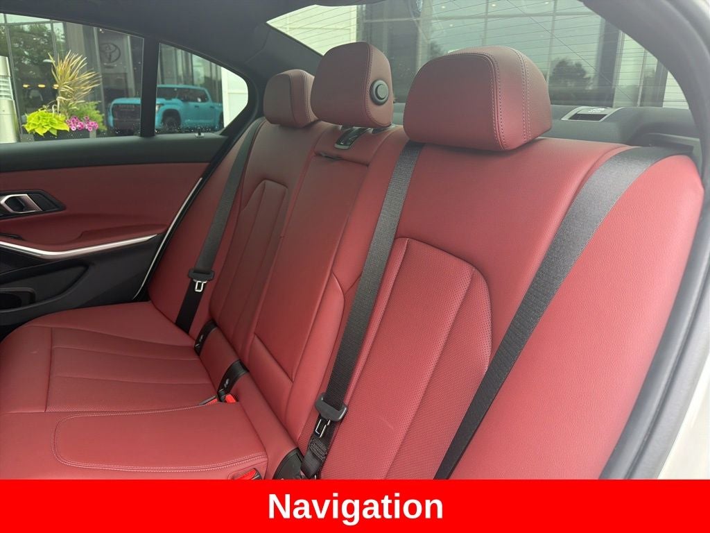 2025 BMW 3 Series 330i xDrive