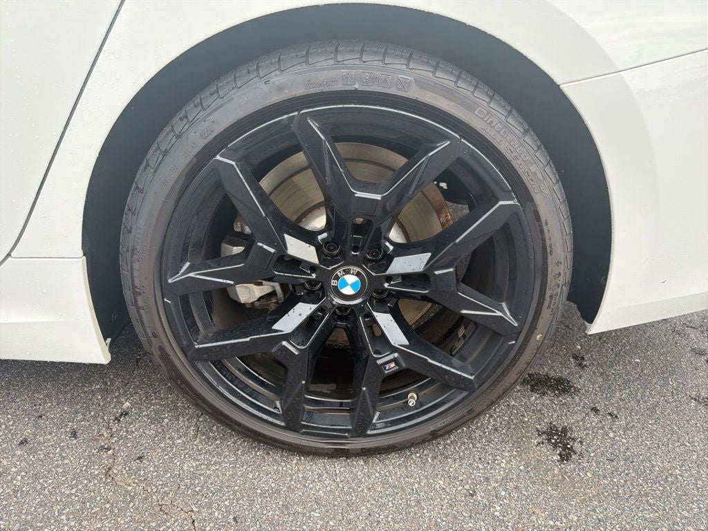 2025 BMW 3 Series 330i xDrive