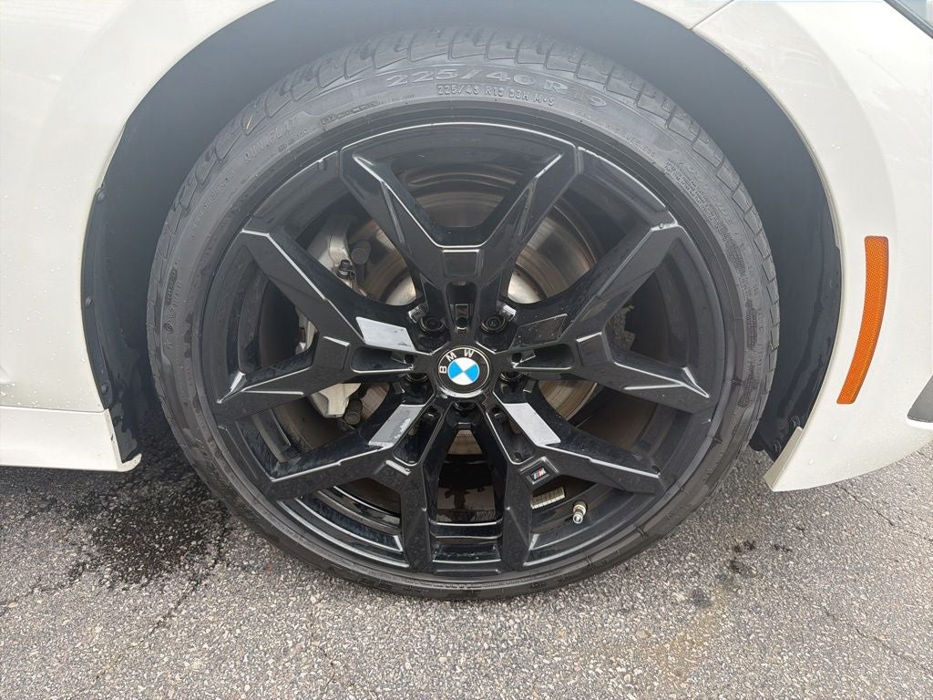 2025 BMW 3 Series 330i xDrive