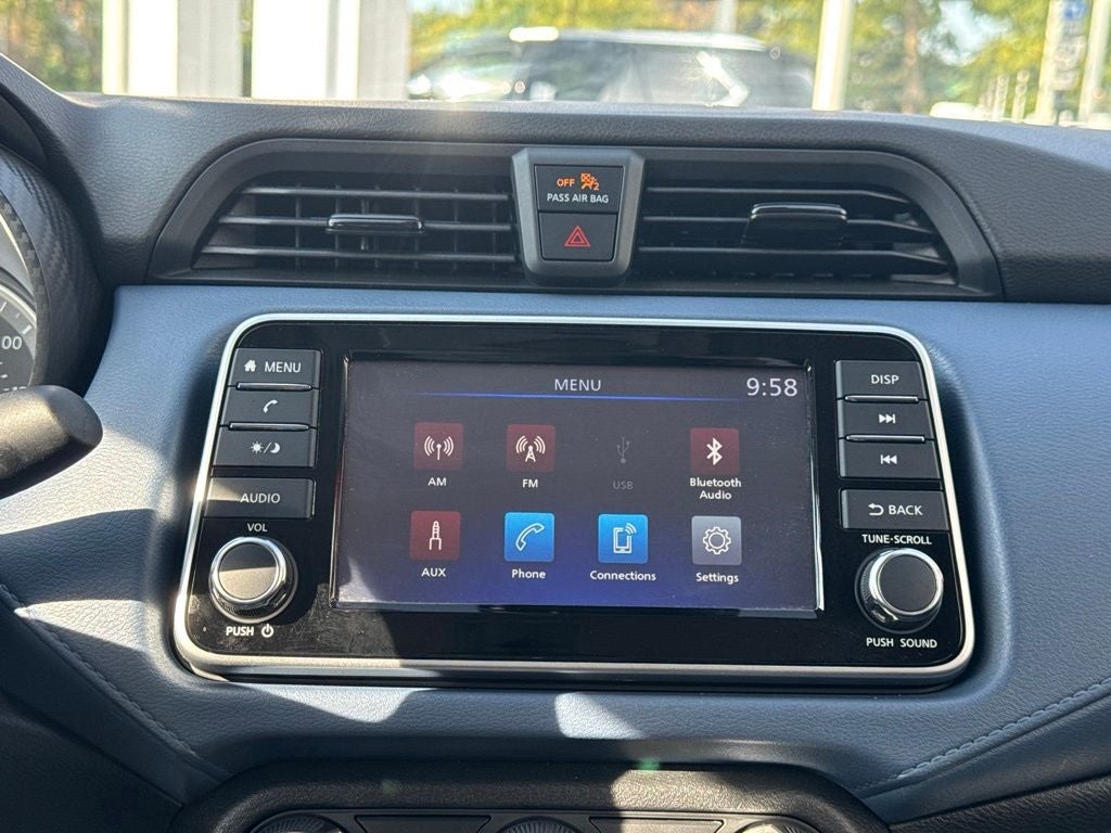 2025 Nissan Versa 1.6 SV