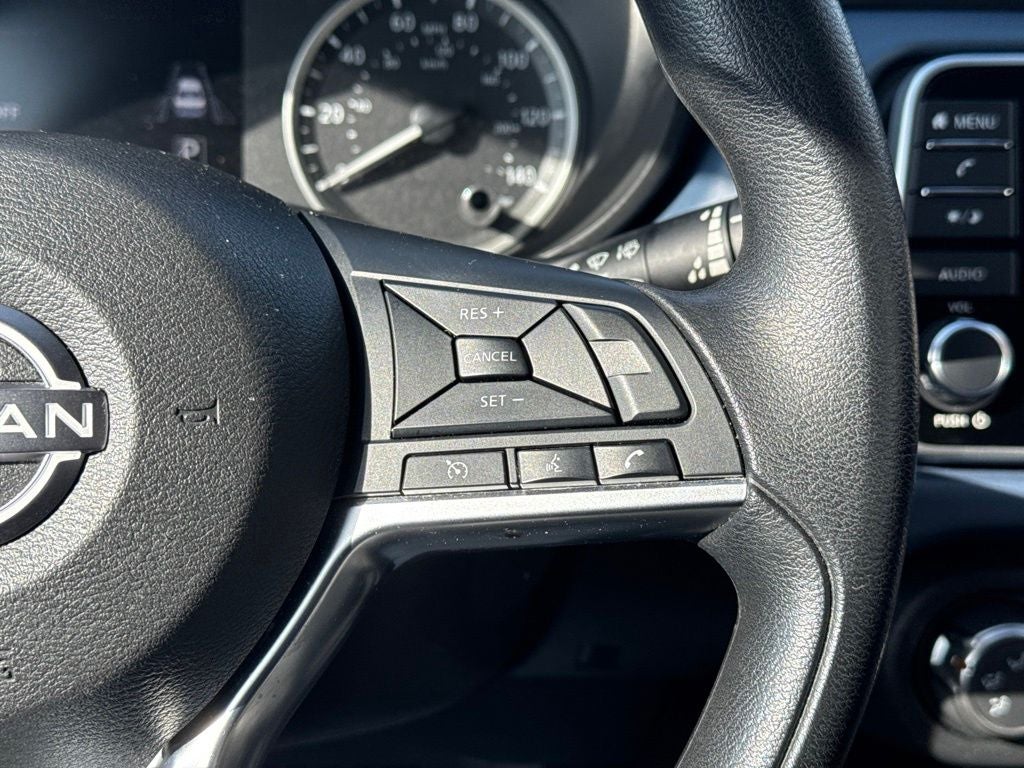 2025 Nissan Versa Sedan SV - Photo 30