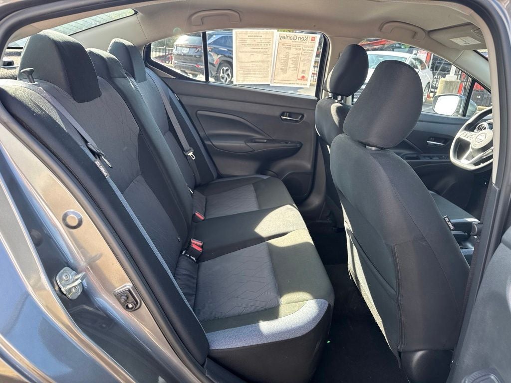2025 Nissan Versa Sedan SV - Photo 31