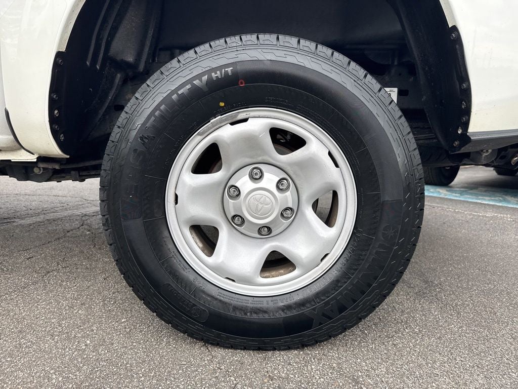 2023 Toyota Tacoma SR V6