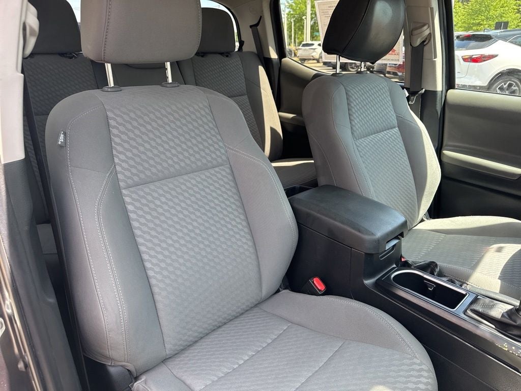 2023 Toyota Tacoma SR V6