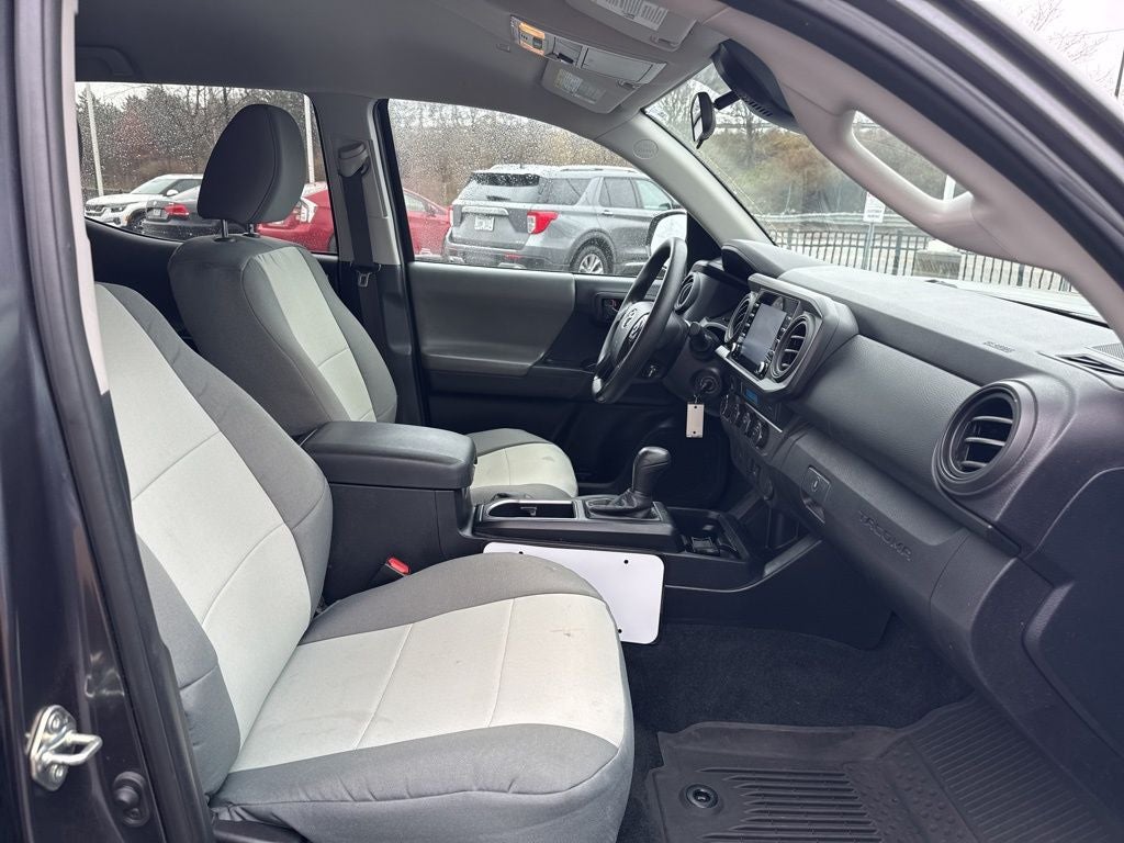 2021 Toyota Tacoma SR V6