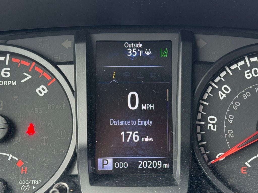 2023 Toyota Tacoma SR V6