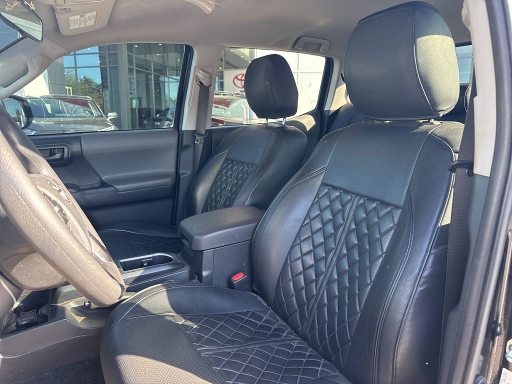 2023 Toyota Tacoma SR V6