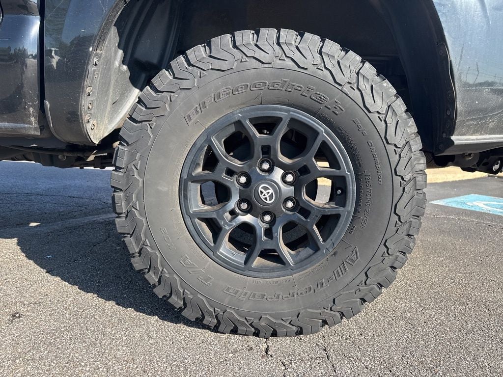 2023 Toyota Tacoma SR V6