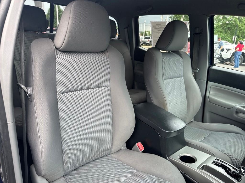 2015 Toyota Tacoma Base V6