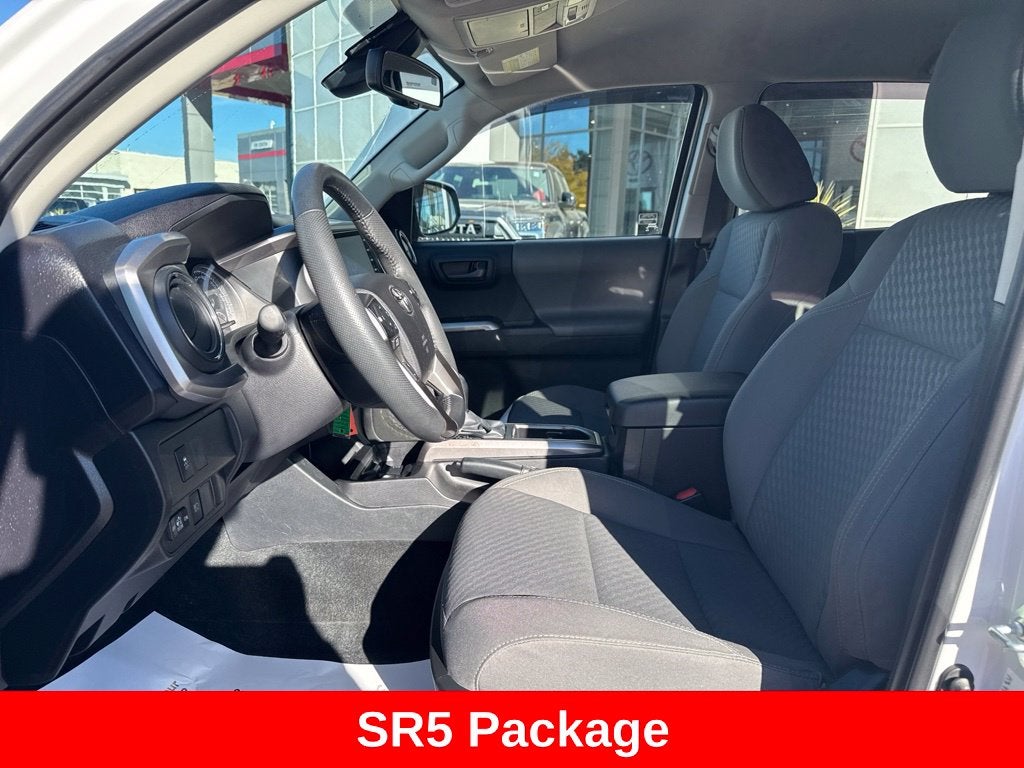 2022 Toyota Tacoma SR5 V6