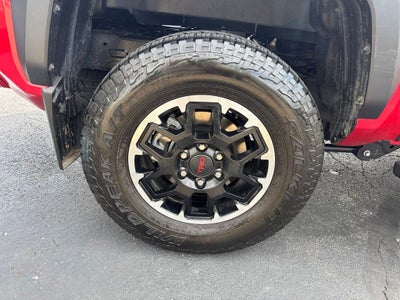 2024 Toyota Tacoma Hybrid TRD Off Road