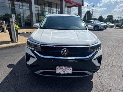 2024 Volkswagen Taos 1.5T SE