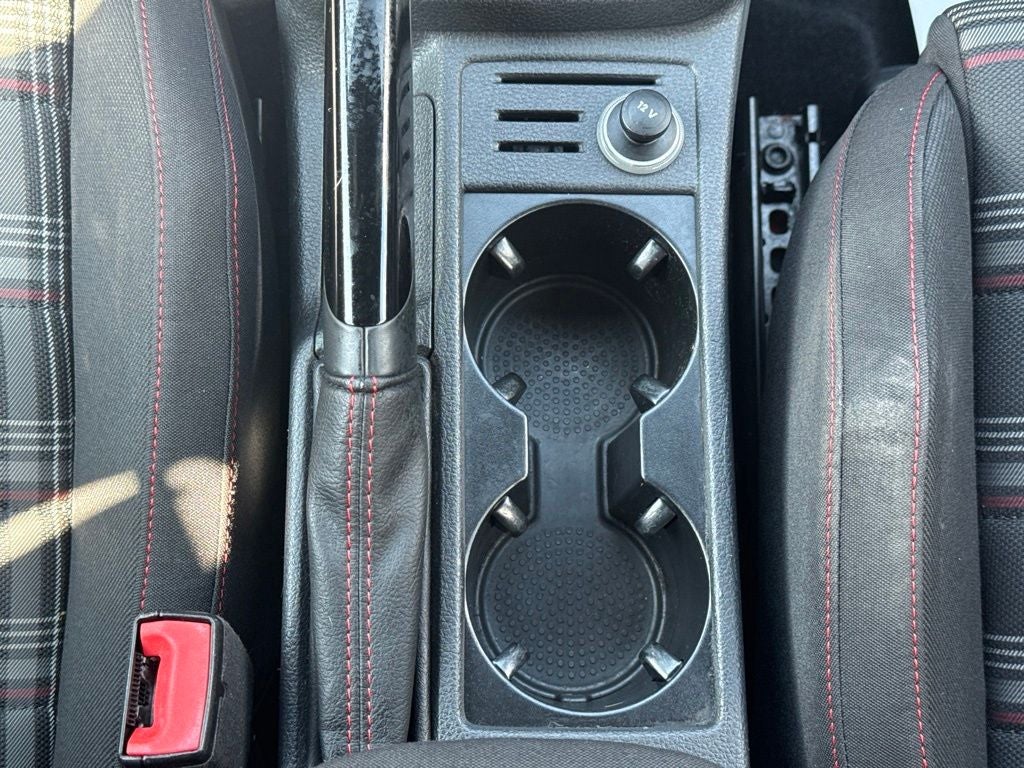 2016 Volkswagen Golf GTI S