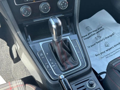 2016 Volkswagen Golf GTI S