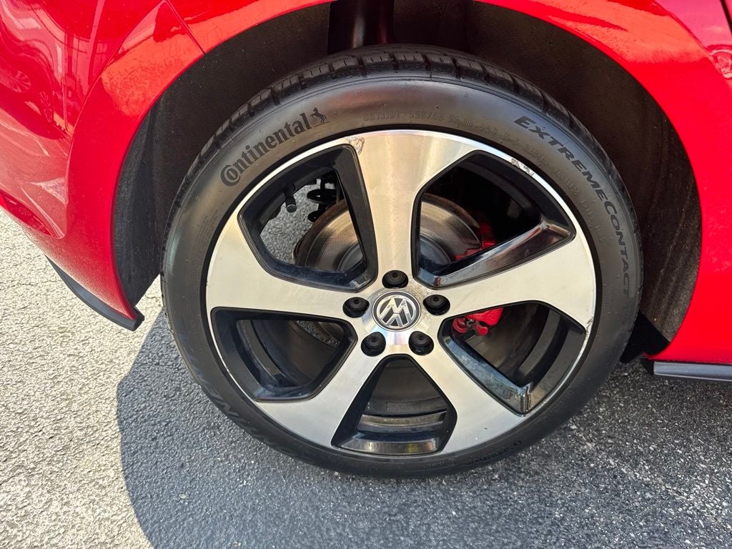 2016 Volkswagen Golf GTI S