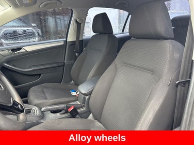 2015 Volkswagen Jetta 1.8T SE