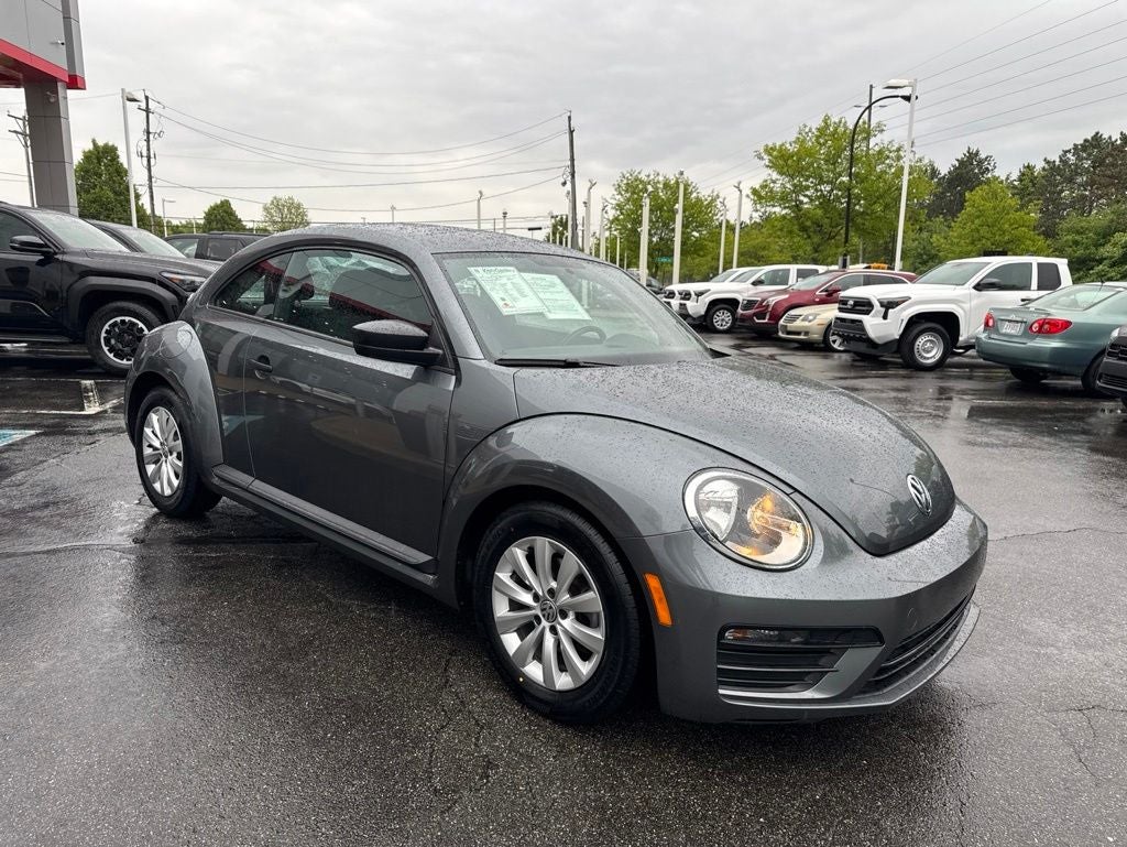 2018 Volkswagen Beetle 2.0T S