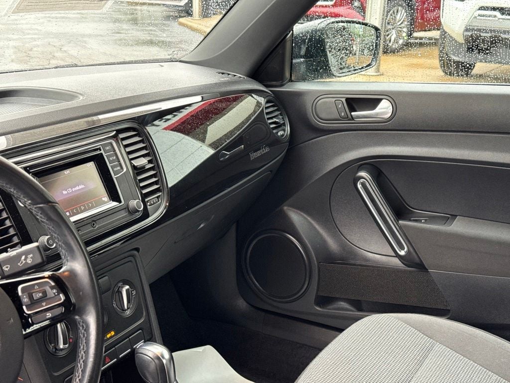 2018 Volkswagen Beetle 2.0T S