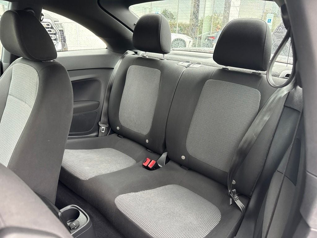 2018 Volkswagen Beetle 2.0T S