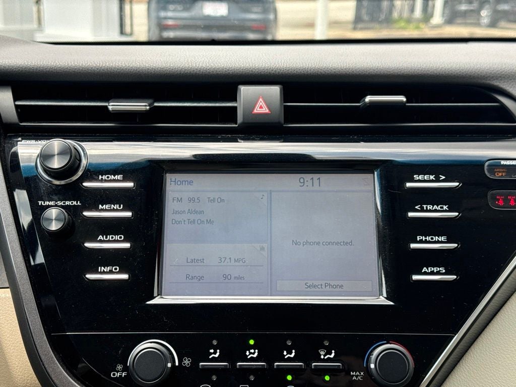 2018 Toyota Camry LE