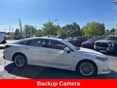 2019 Toyota Avalon Hybrid Limited
