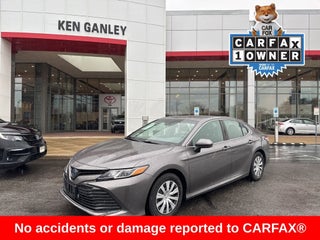 2018 Toyota Camry Hybrid LE