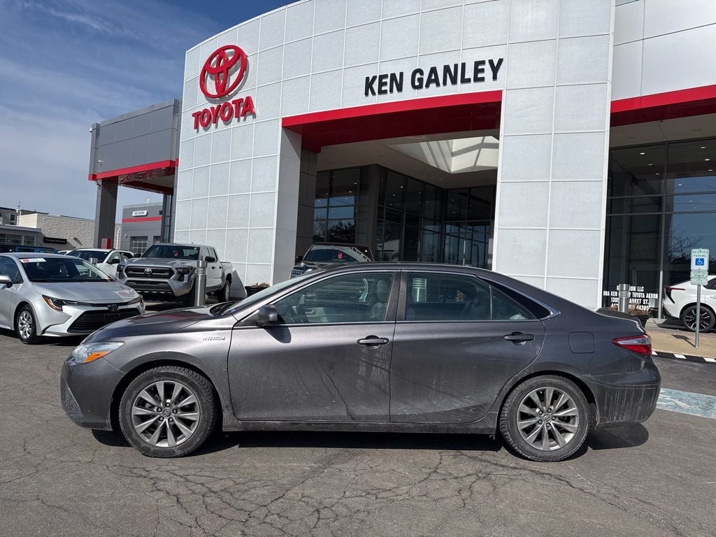 2016 Toyota Camry Hybrid Base