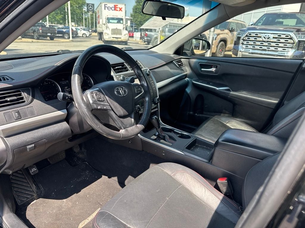 2016 Toyota Camry SE