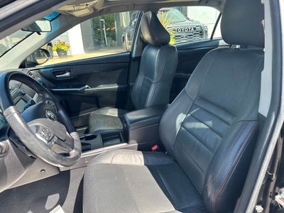 2016 Toyota Camry SE