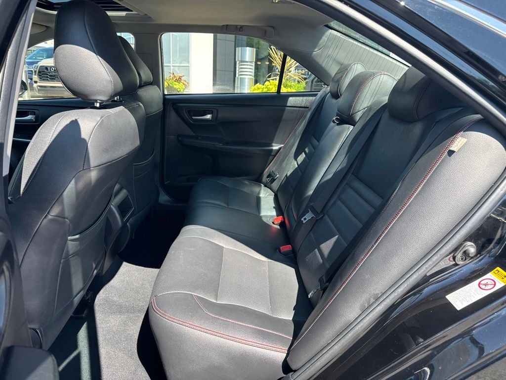 2016 Toyota Camry SE