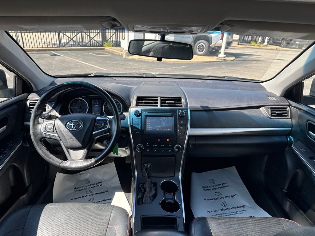 2016 Toyota Camry SE