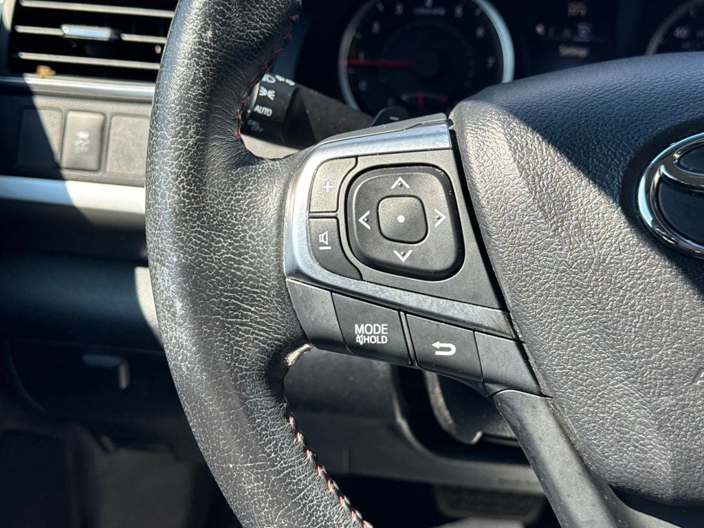 2016 Toyota Camry SE