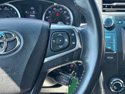2016 Toyota Camry SE
