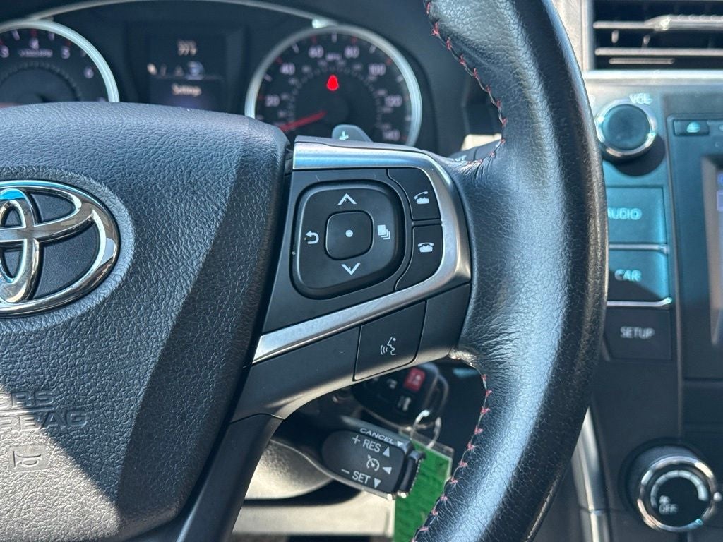 2016 Toyota Camry SE