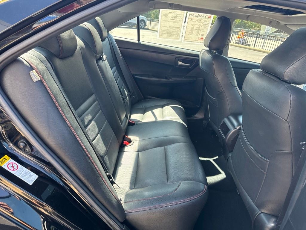 2016 Toyota Camry SE