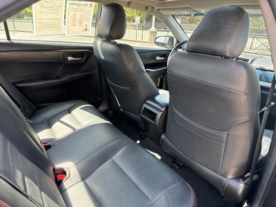 2016 Toyota Camry SE