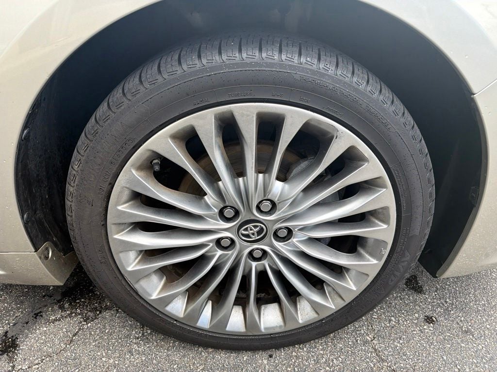 2016 Toyota Avalon Limited