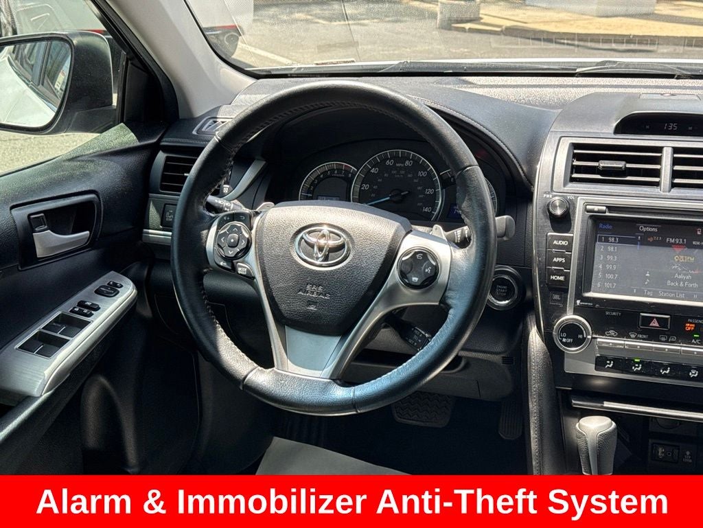 2014 Toyota Camry SE