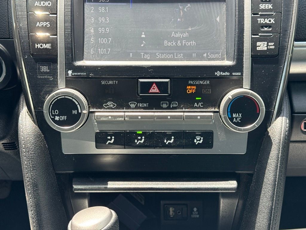 2014 Toyota Camry SE