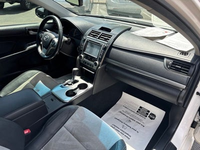 2014 Toyota Camry SE
