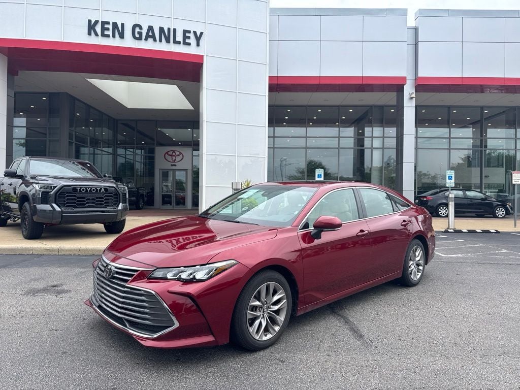 2019 Toyota Avalon XLE
