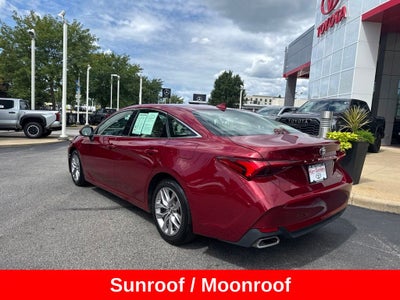 2019 Toyota Avalon XLE