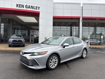 2022 Toyota Camry LE