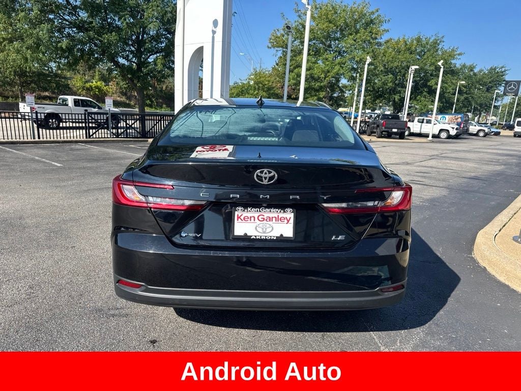 2025 Toyota Camry LE