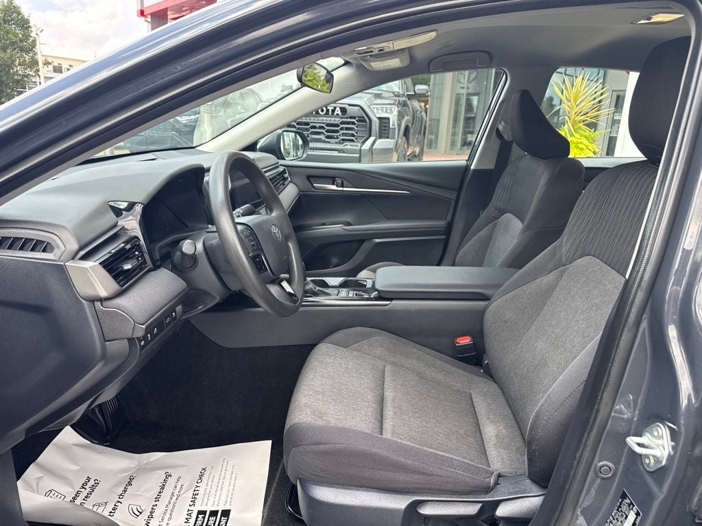 2025 Toyota Camry LE