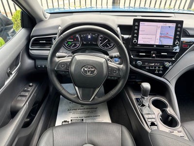 2023 Toyota Camry Hybrid XSE